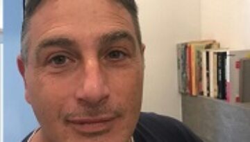 רוני קנופלר